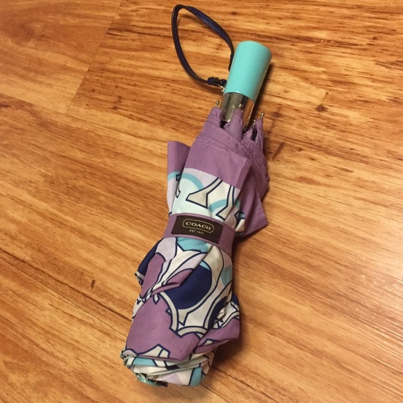 Coach umbrella - Picture 2 of 4